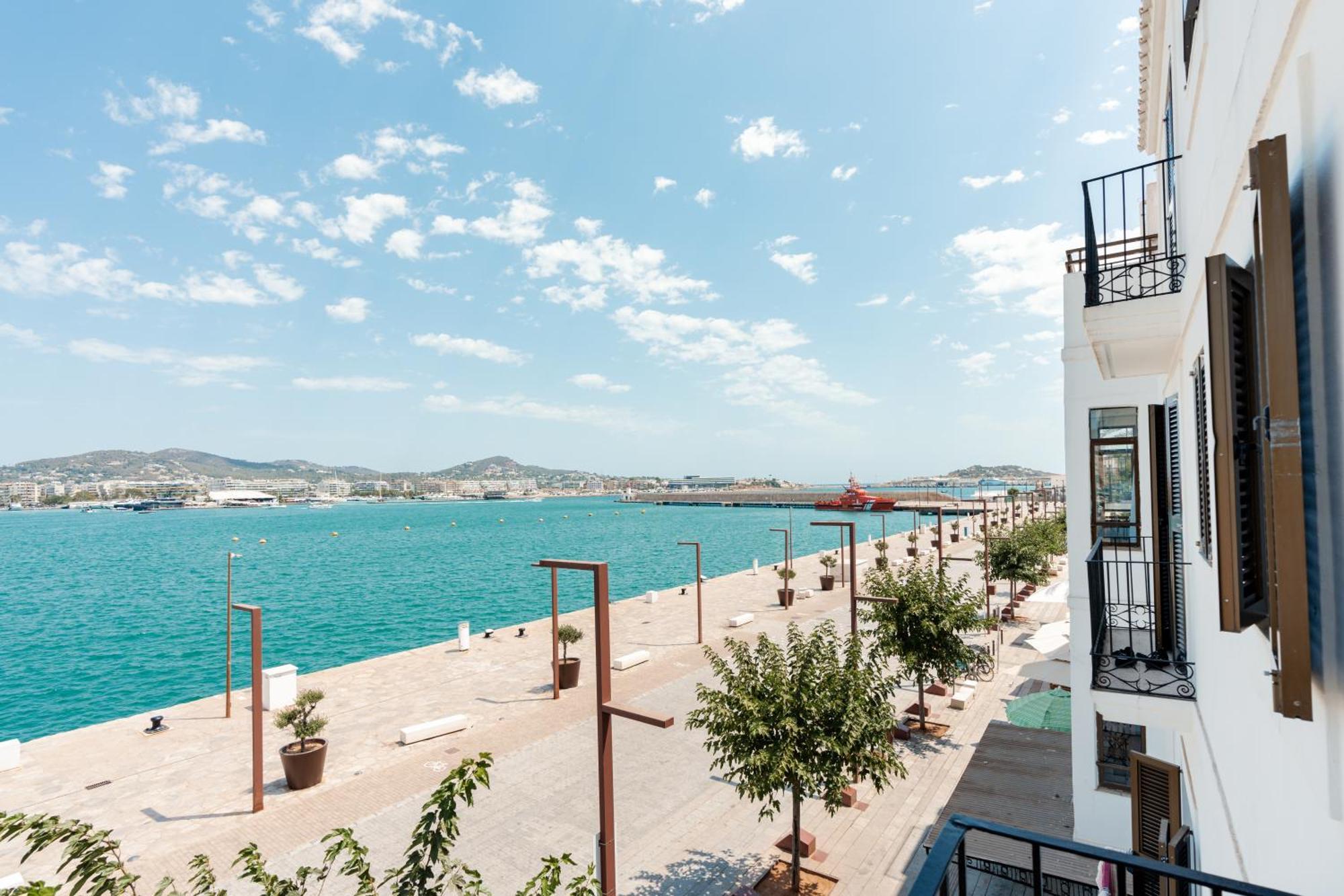 Ryans La Marina (Adults Only) Hotel Ibiza Kültér fotó